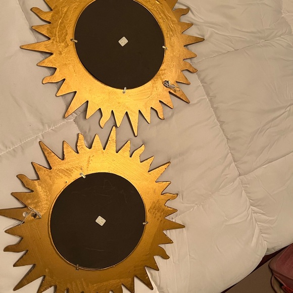 Mirrors - Picture 2 of 2